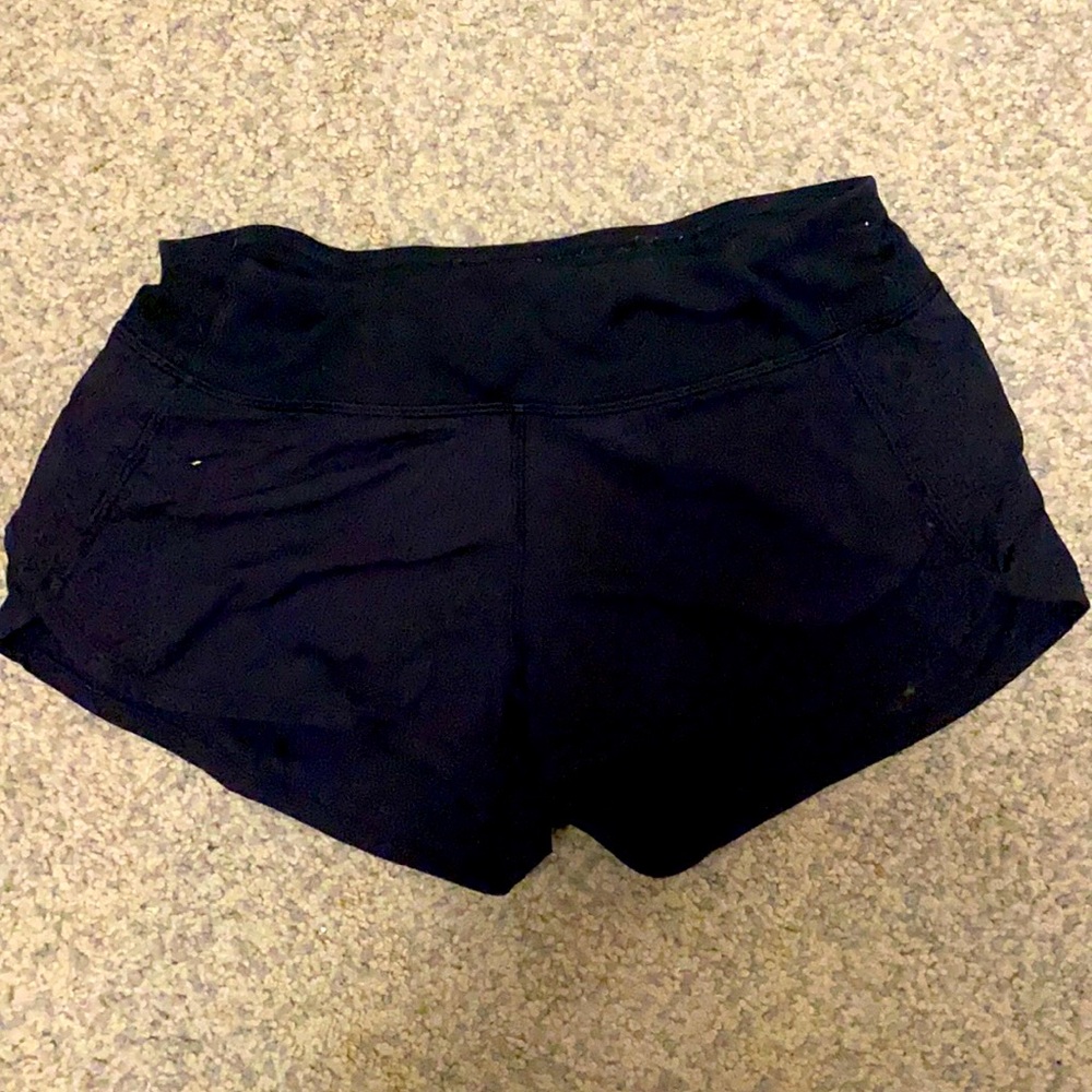 Girls ivivva shorts 2.5"